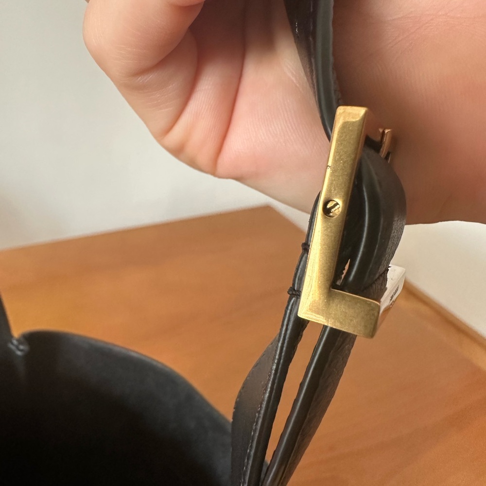 Saint Laurent Le 5 a 7 supple black - Picture 5 of 16